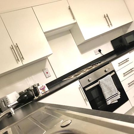 Central Spacious 2 Bedroom By Union Square Free Parking Aberdeen Zewnętrze zdjęcie